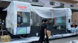 MAZAK 5軸複合加工中心機交機